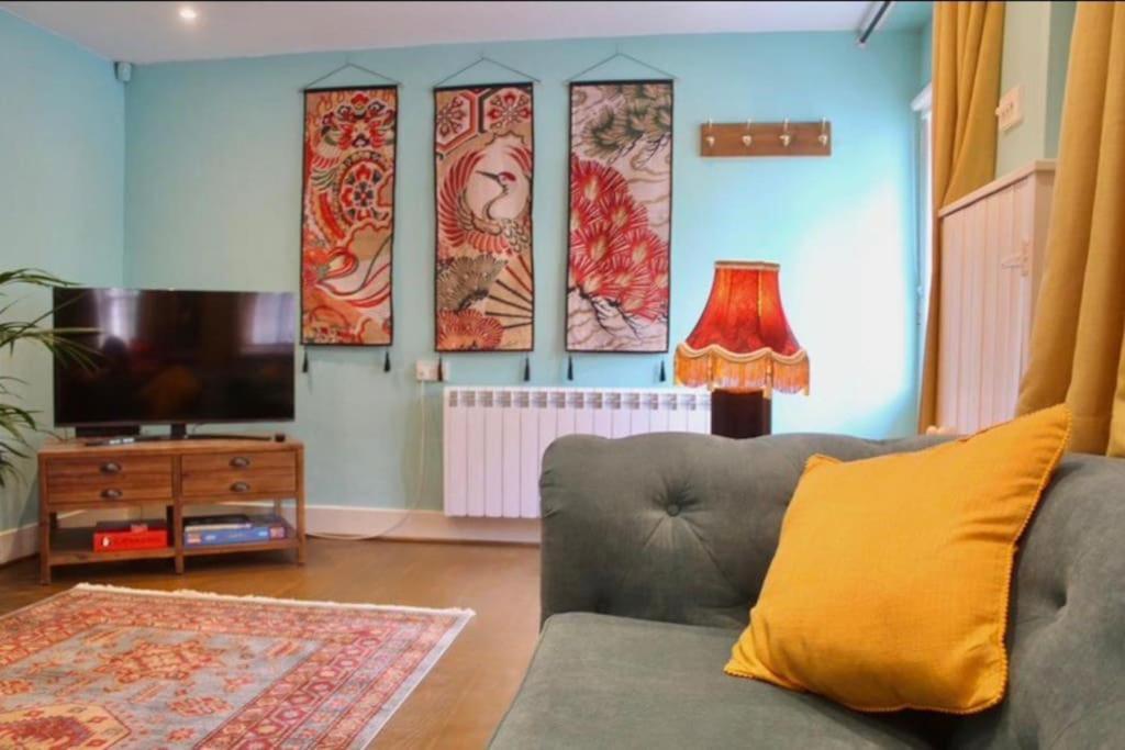 Traveller'S Rest - Cosy Cottage In Heart Of Wilton Salisbury Extérieur photo